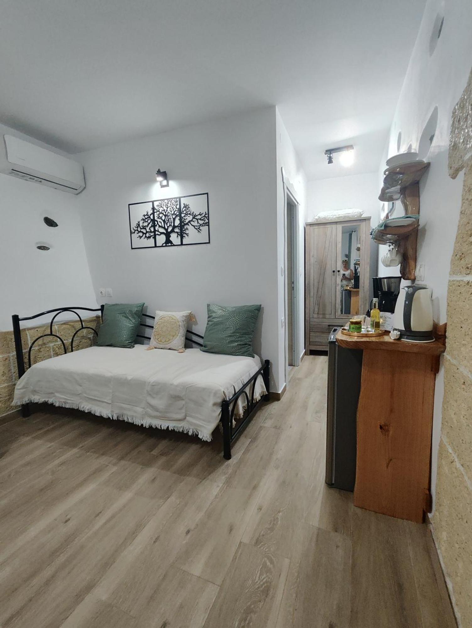 Orange Garden Double Rooms Kala Nera Exterior photo